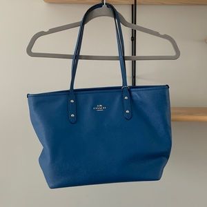 Coach Tote